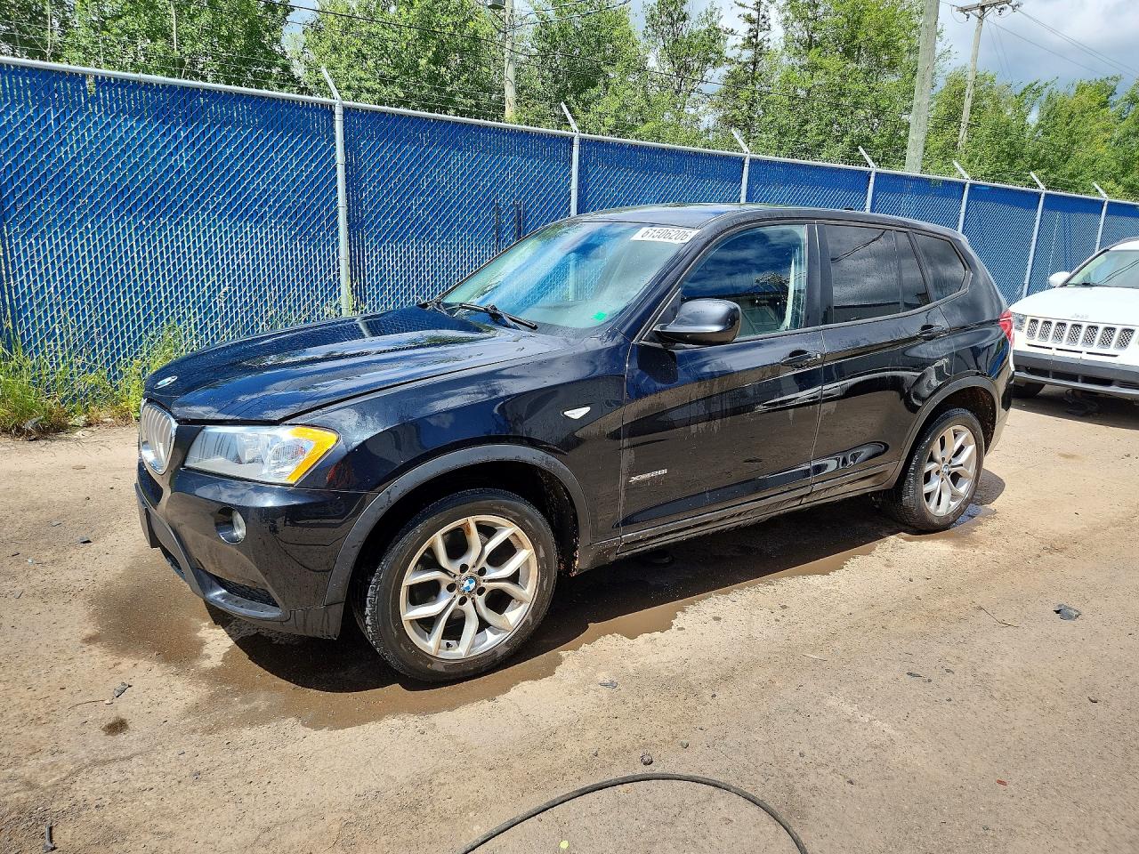 5UXWX5C58BLW13719 · 2011 BMW X3