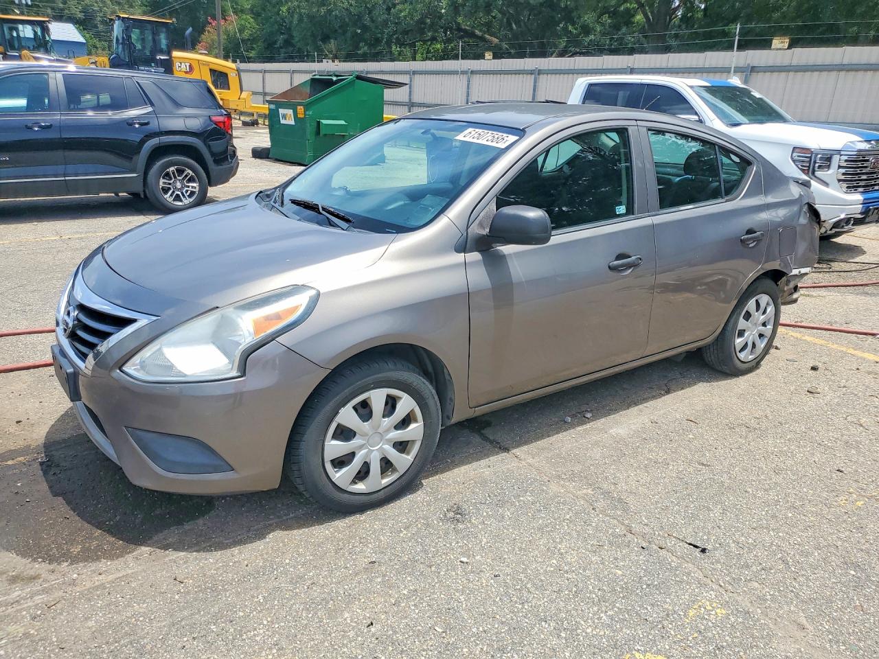 3N1CN7AP5FL913886 · 2015 NISSAN VERSA
