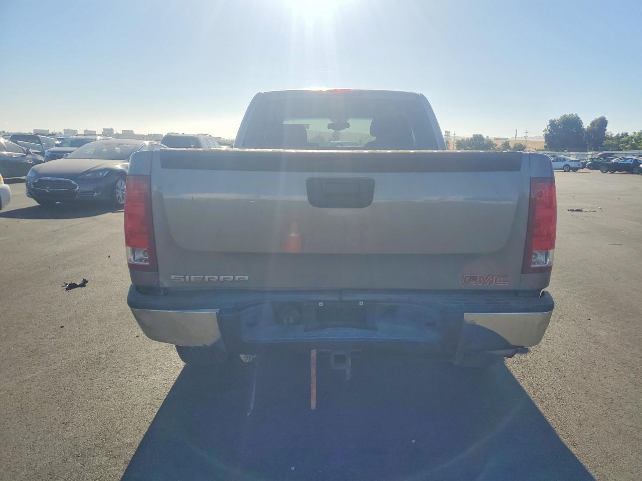 1GTEC19X78Z227194 · 2008 GMC SIERRA · 6/12
