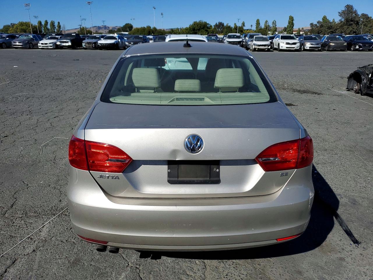 3VWD17AJ1EM242621 · 2014 VOLKSWAGEN JETTA · 6/12