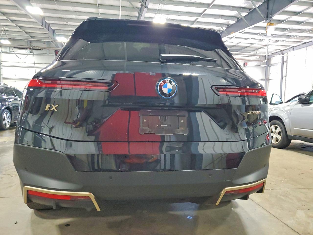 WB523CF02SCU36158 · 2025 BMW IX · 6/12