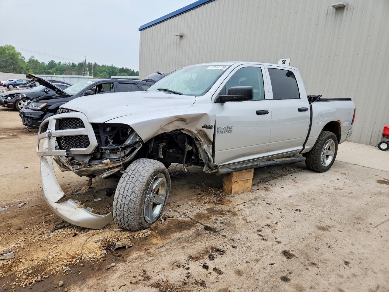 1C6RR7KT8ES466145 · 2014 RAM 1500