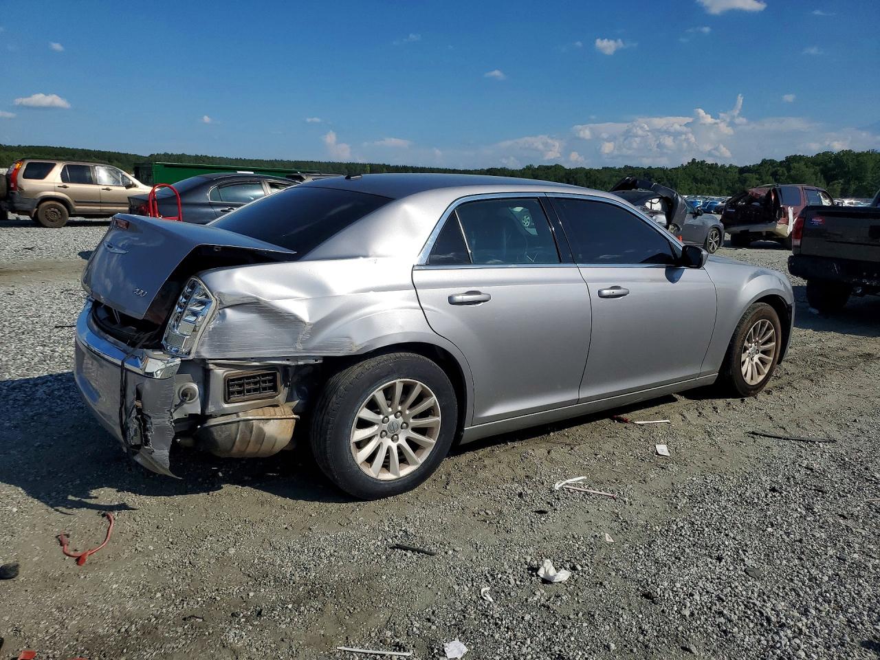 2C3CCAAG4EH175669 · 2014 CHRYSLER 300 · 3/12