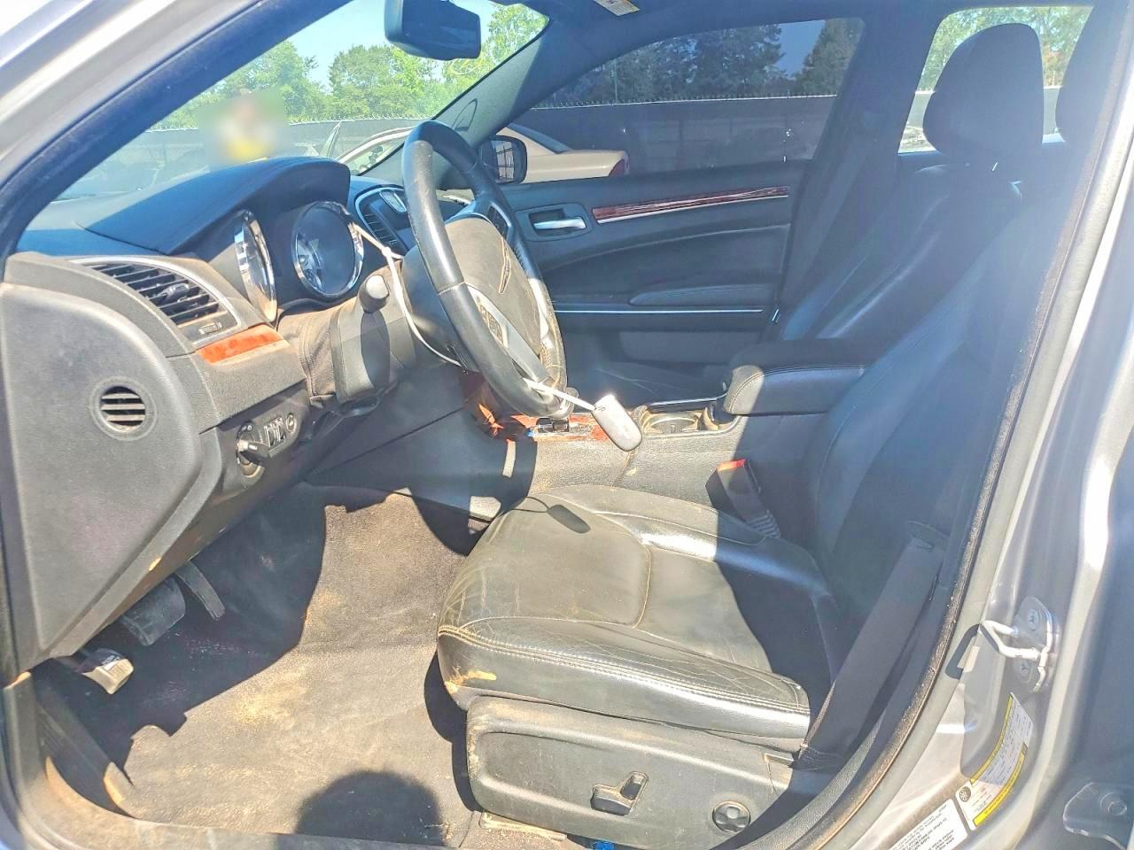 2C3CCAAG4EH175669 · 2014 CHRYSLER 300 · 7/12