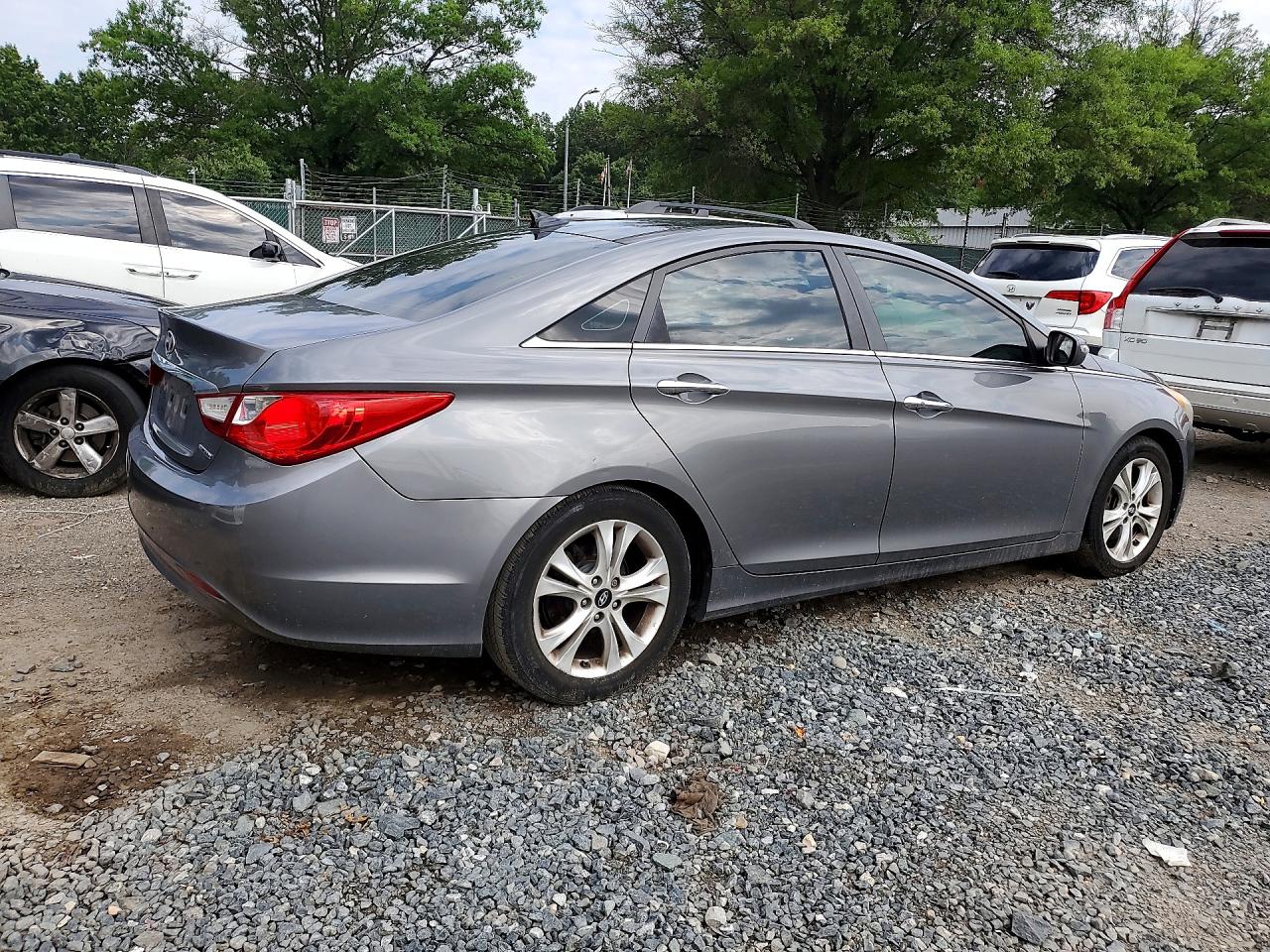 5NPEC4AC6DH619644 · 2013 HYUNDAI SONATA · 3/12