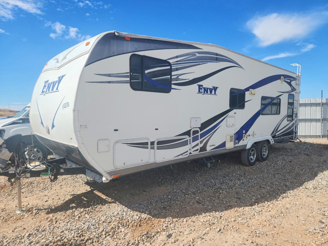 4XTTN3324BC374236 · 2011 TRAILER CAMPER · 2/10