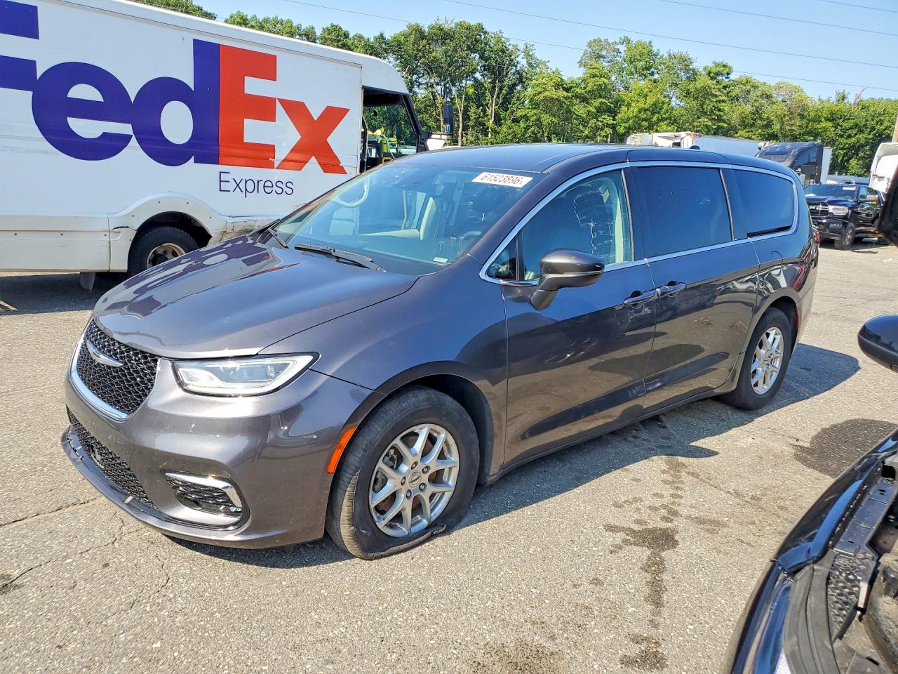 2C4RC1BG6PR546431 · 2023 CHRYSLER PACIFICA