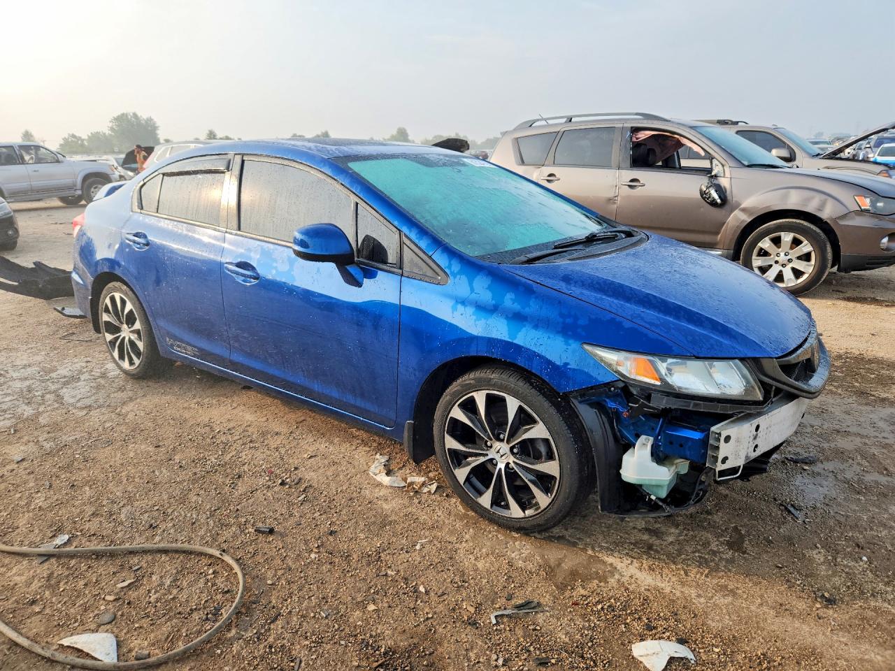 2HGFB6E53DH710363 · 2013 HONDA CIVIC · 4/13
