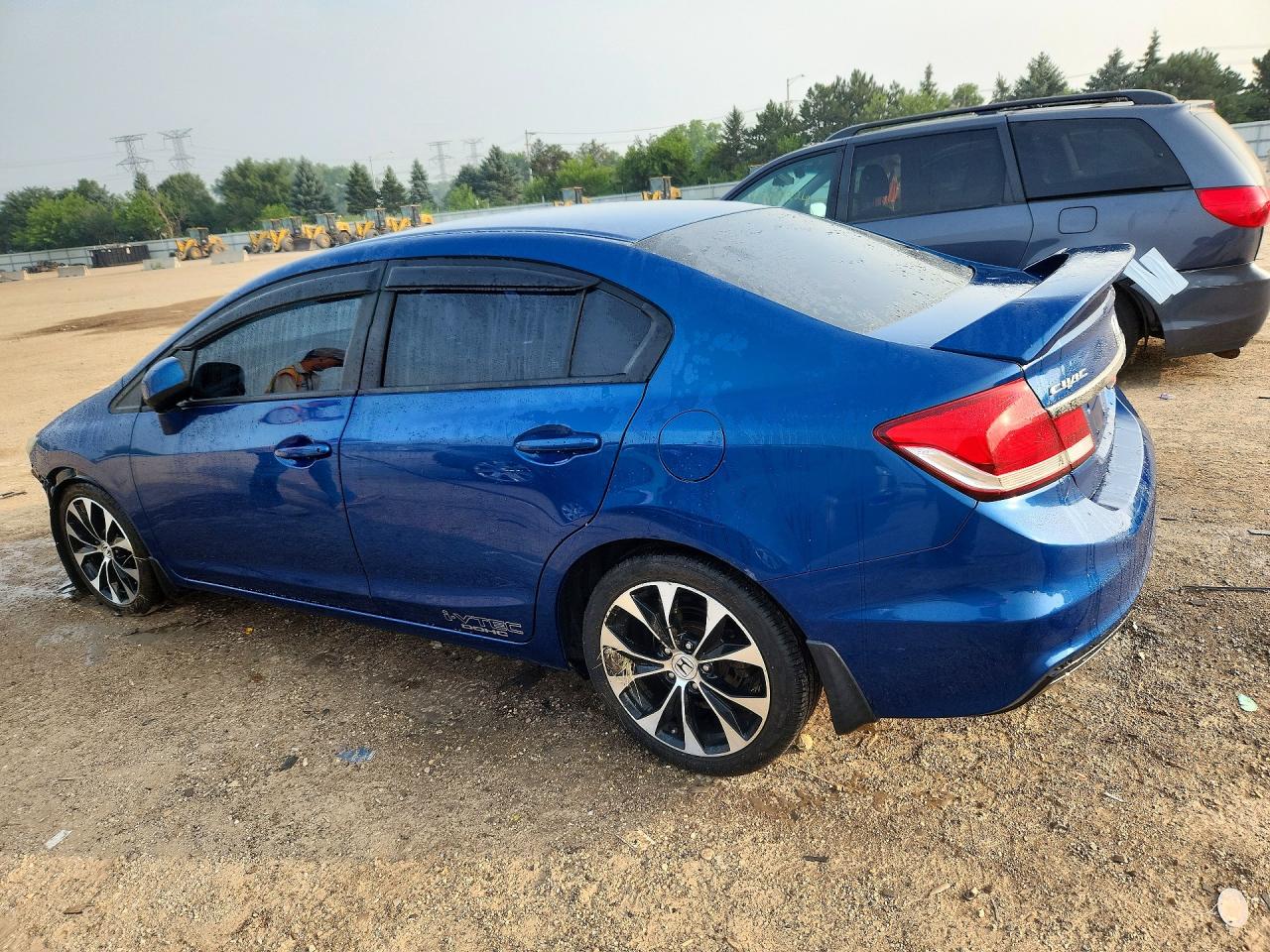 2HGFB6E53DH710363 · 2013 HONDA CIVIC · 2/13