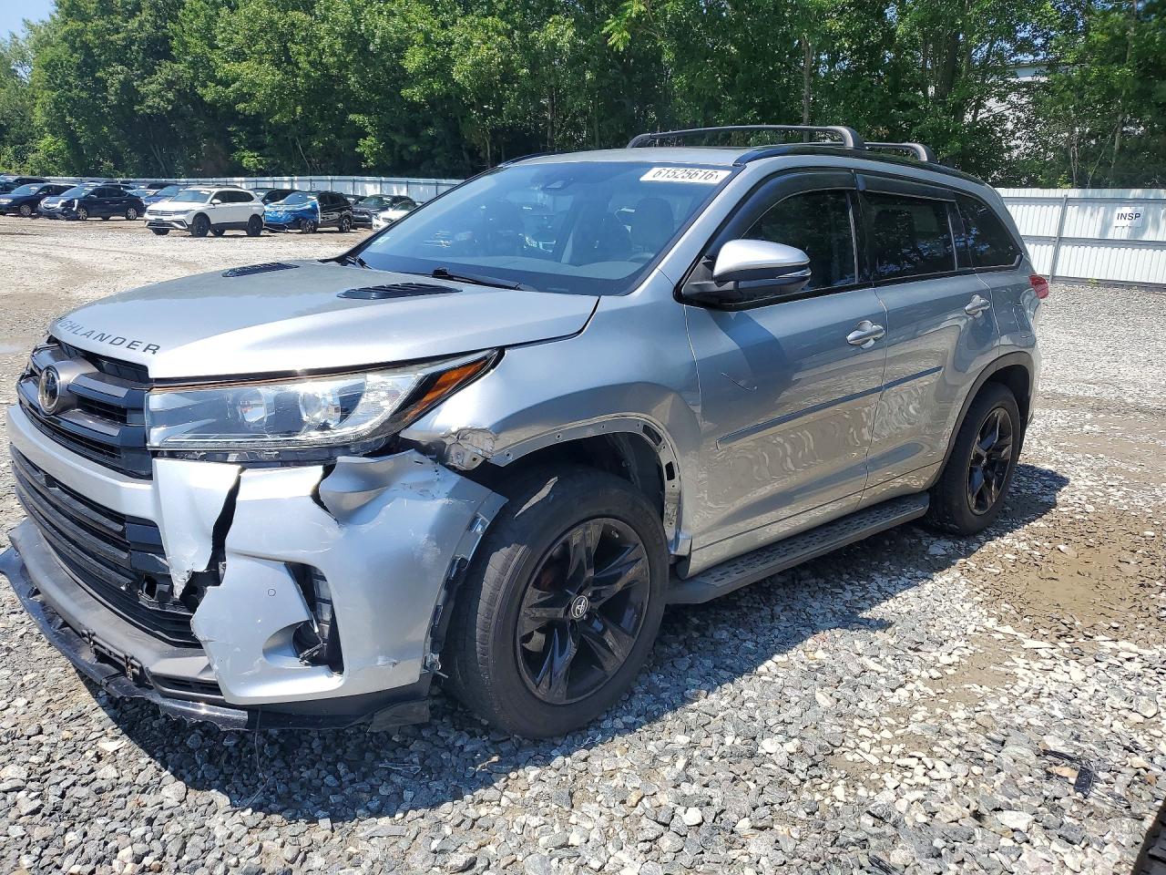 5TDDZRFH4HS375634 · 2017 TOYOTA HIGHLANDER
