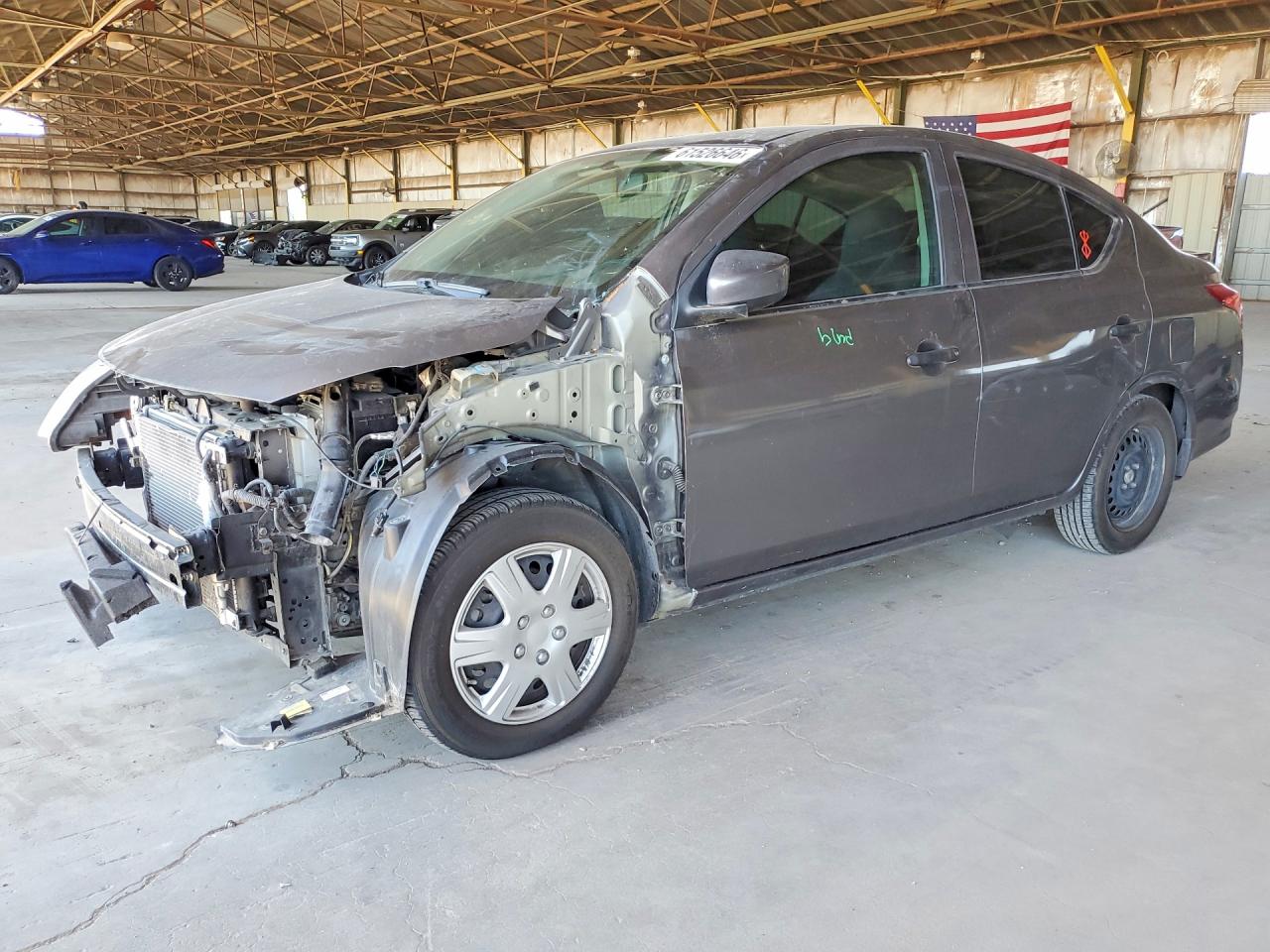 3N1CN7AP2GL849517 · 2016 NISSAN VERSA