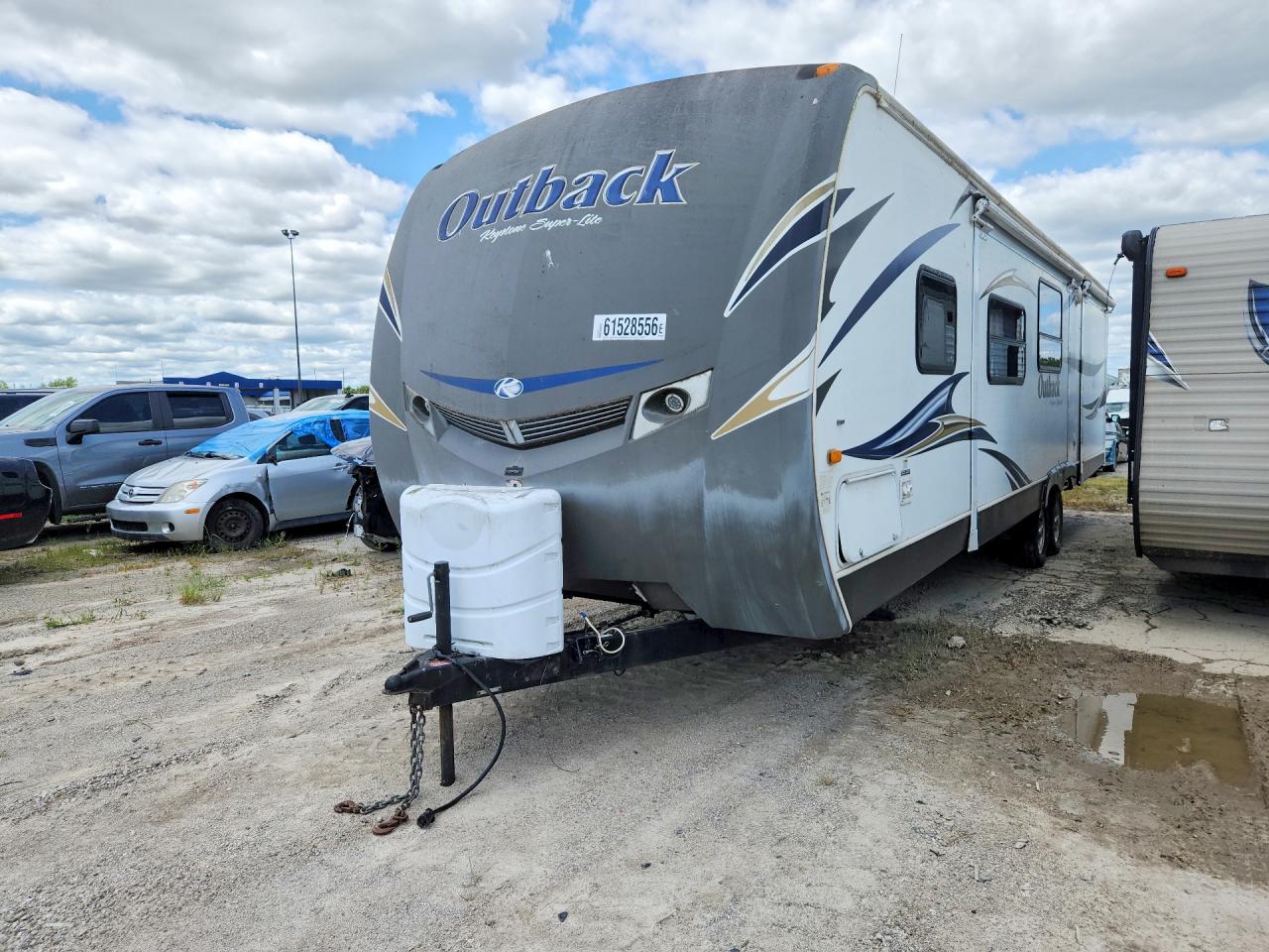 2012 KEYSTONE OUTBACK