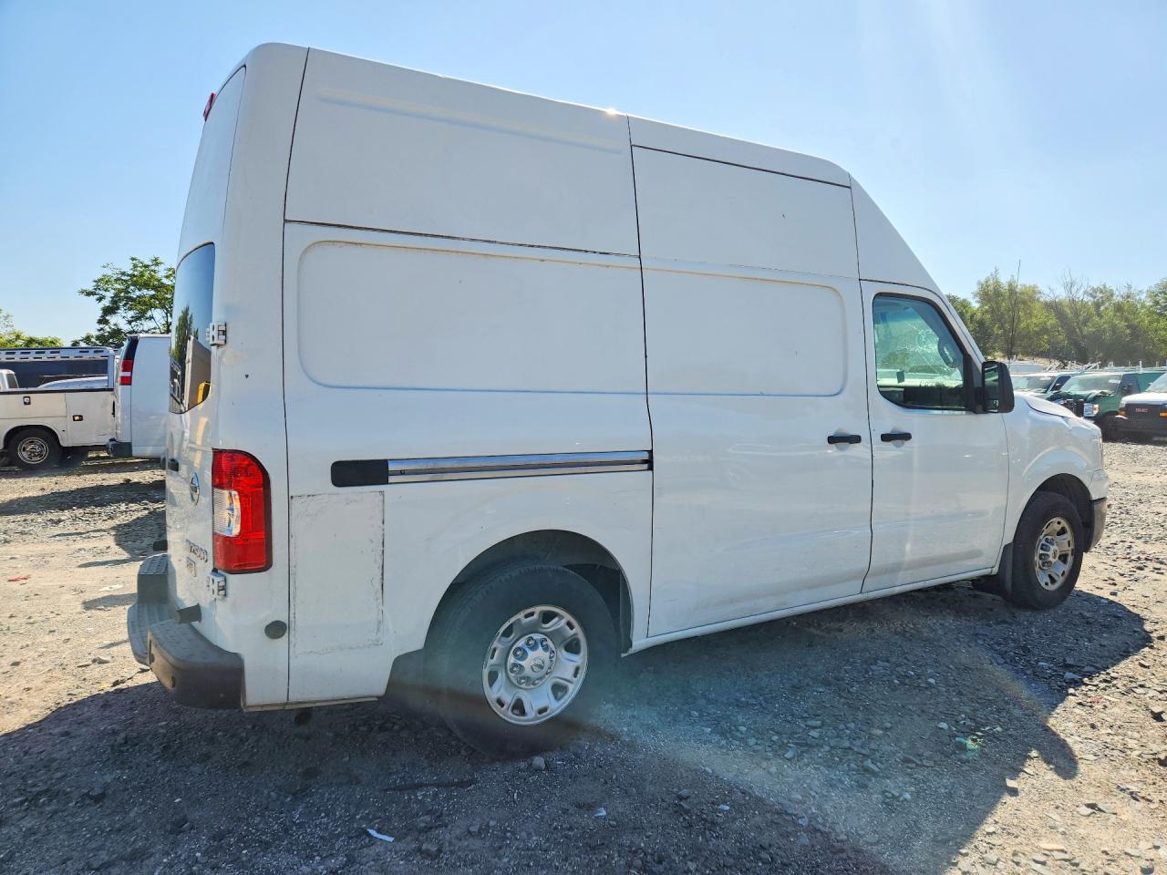 1N6BF0LY9FN809420 · 2015 NISSAN NV · 3/13