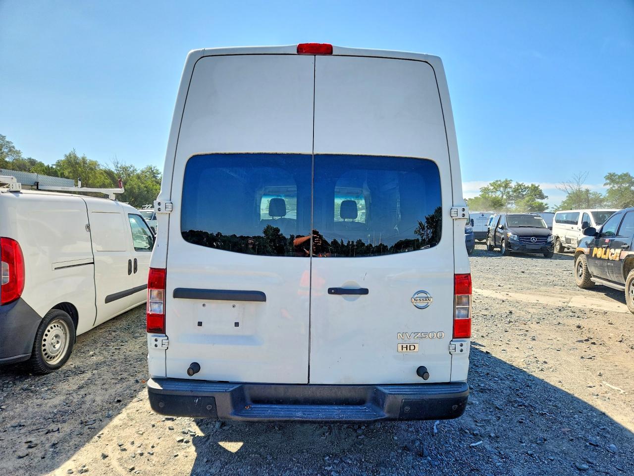 1N6BF0LY9FN809420 · 2015 NISSAN NV · 6/13