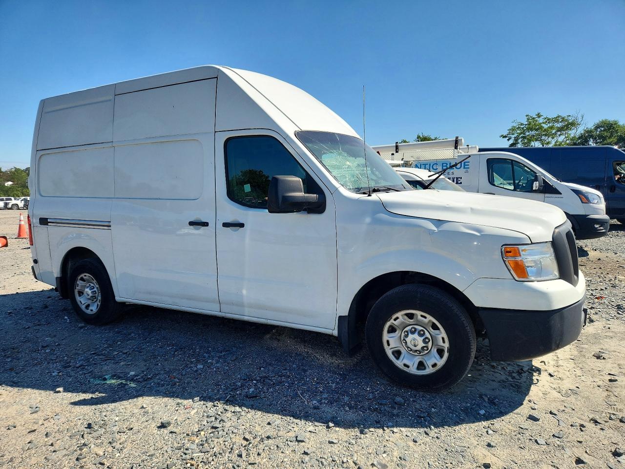 1N6BF0LY9FN809420 · 2015 NISSAN NV · 4/13