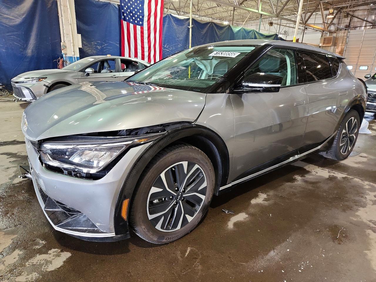 KNDC34LA0P5612020 · 2023 KIA EV6