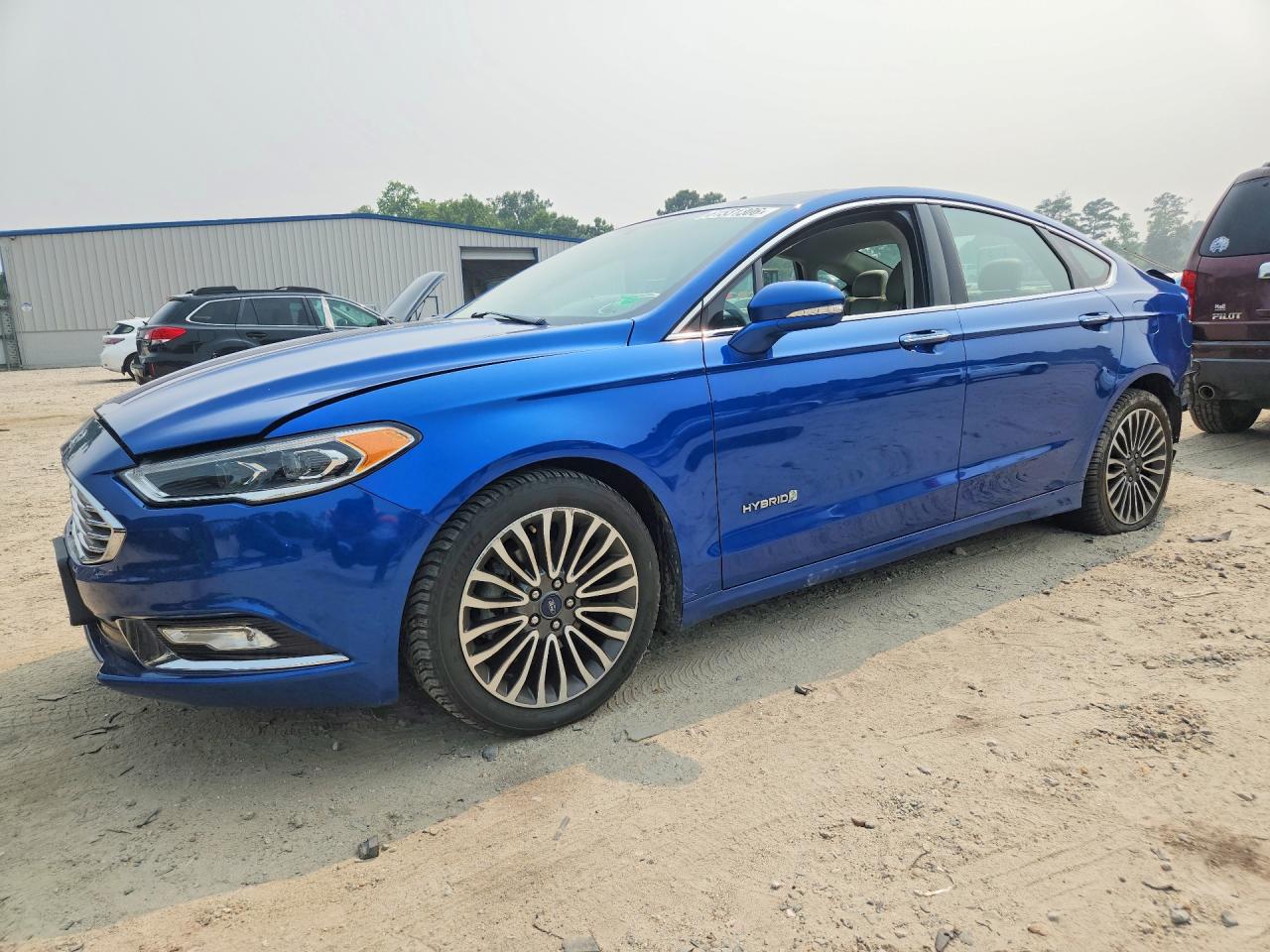 3FA6P0RU2JR235180 · 2018 FORD FUSION