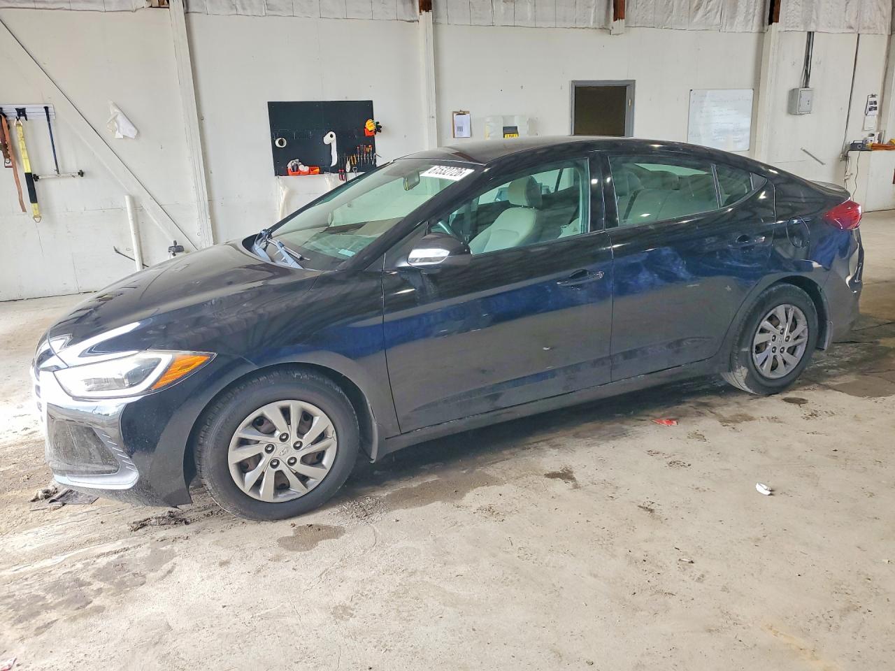 KMHD74LF6JU613668 · 2018 HYUNDAI ELANTRA