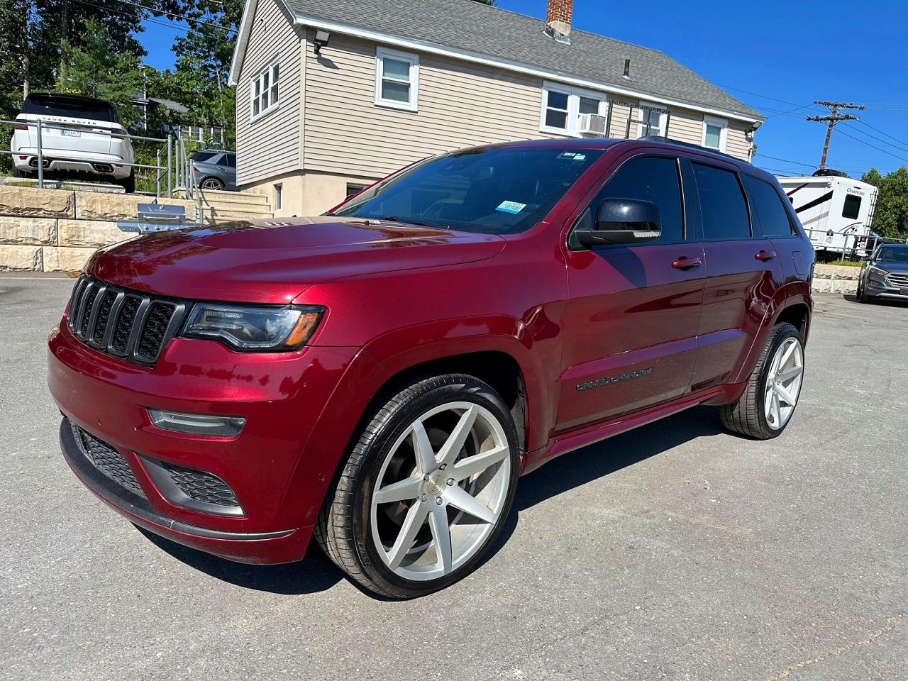 1C4RJFBT2LC108072 · 2020 JEEP GRAND CHEROKEE