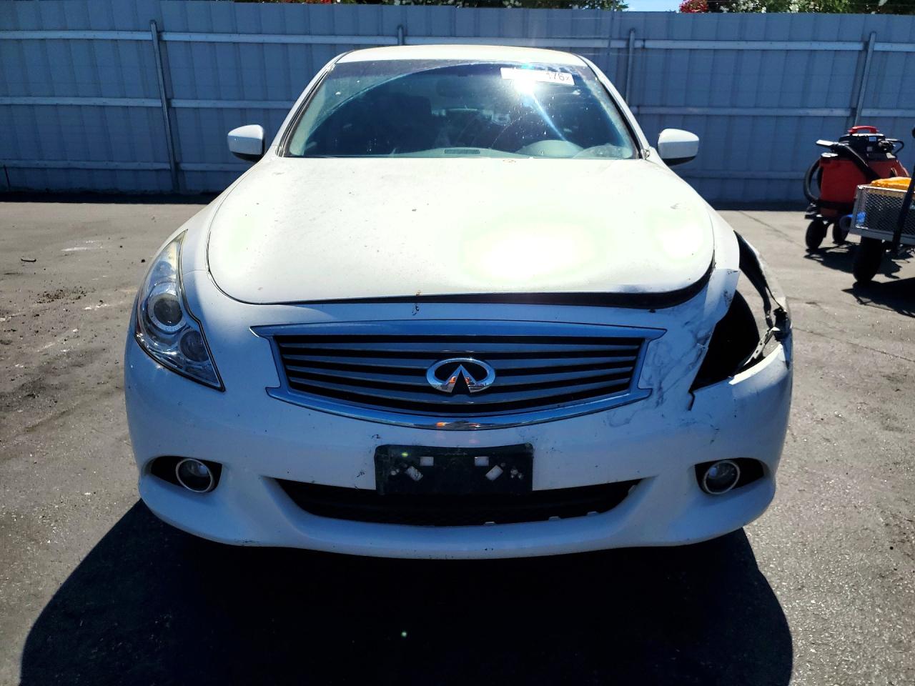 JN1CV6AP1FM503375 · 2015 INFINITI Q40 · 5/12