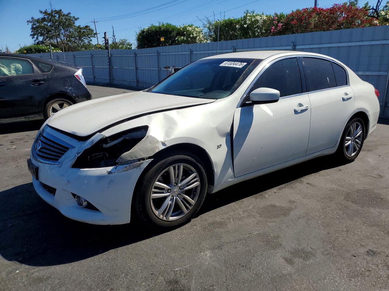 JN1CV6AP1FM503375 · 2015 INFINITI Q40