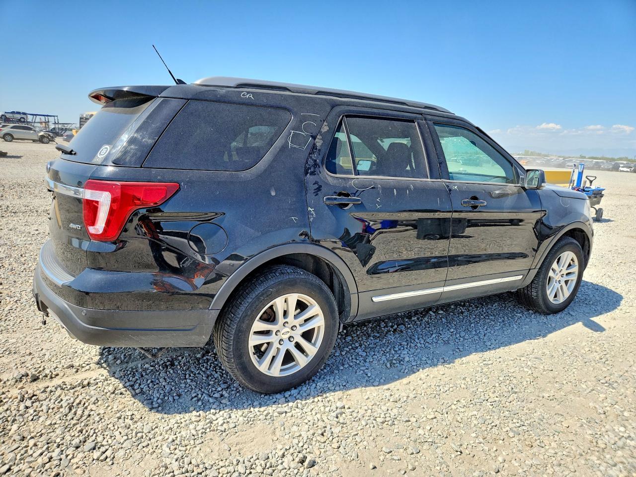 1FM5K8D86JGC66447 · 2018 FORD EXPLORER · 3/13