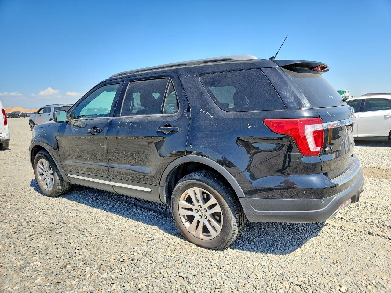1FM5K8D86JGC66447 · 2018 FORD EXPLORER · 2/13