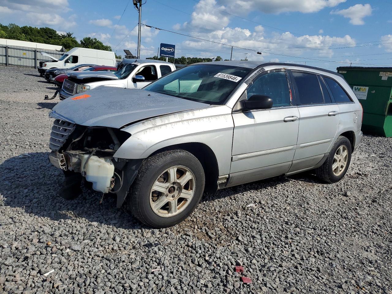 2C8GM68454R581454 · 2004 CHRYSLER PACIFICA