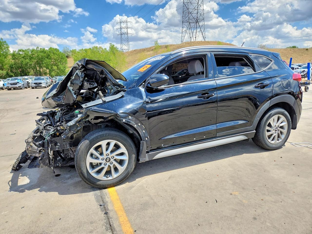 KM8J3CA46HU522758 · 2017 HYUNDAI TUCSON