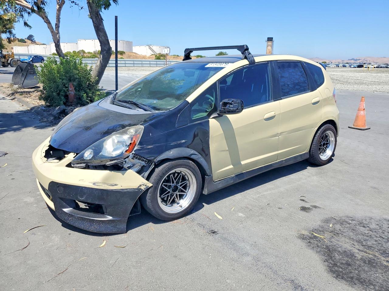 JHMGE8G51DC031180 · 2013 HONDA FIT