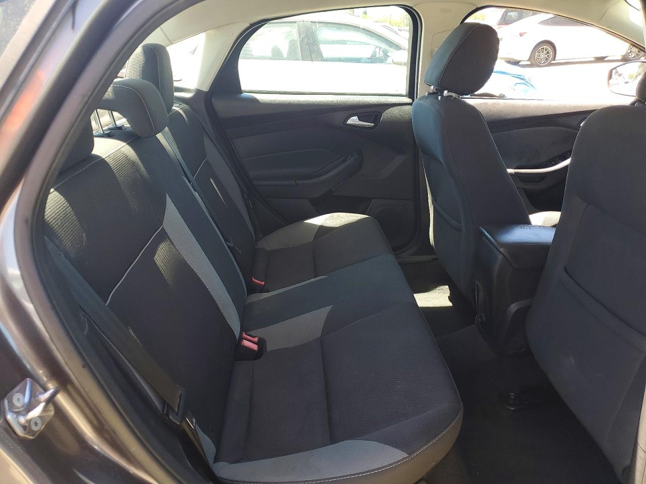1FADP3F25EL392296 · 2014 FORD FOCUS · 10/12