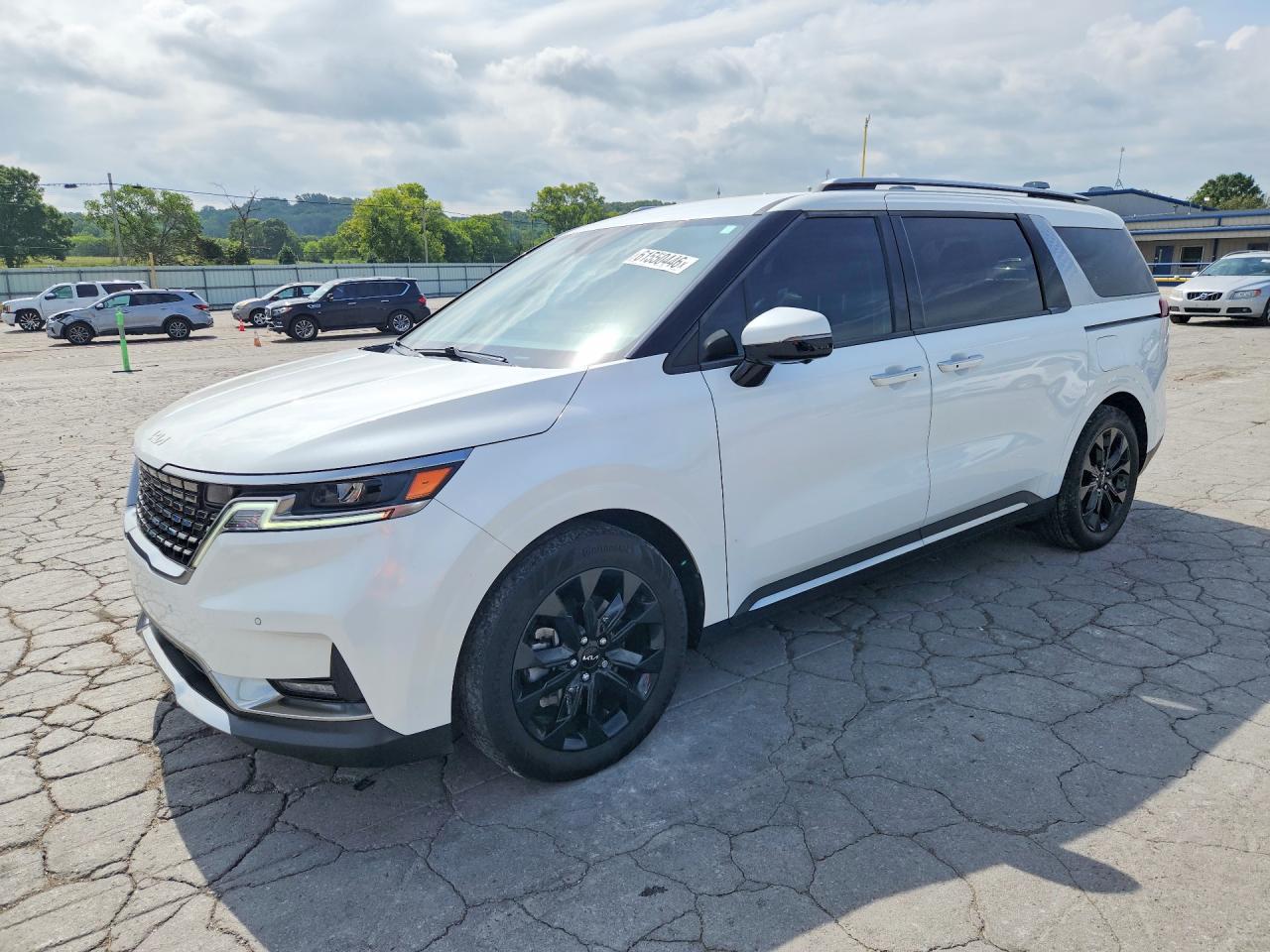 KNDNE5H39R6339062 · 2024 KIA CARNIVAL