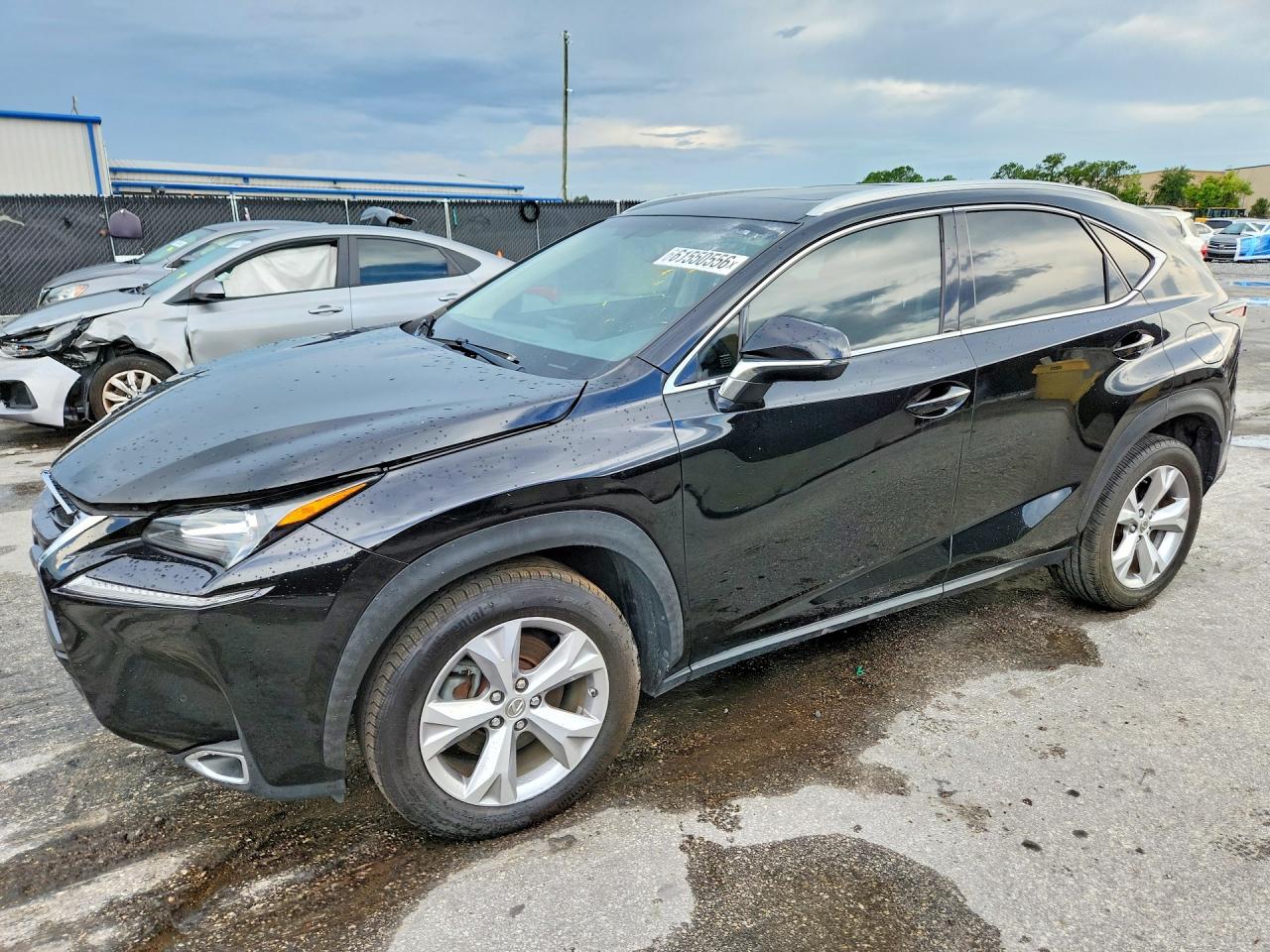 JTJYARBZ9H2078175 · 2017 LEXUS NX 200T