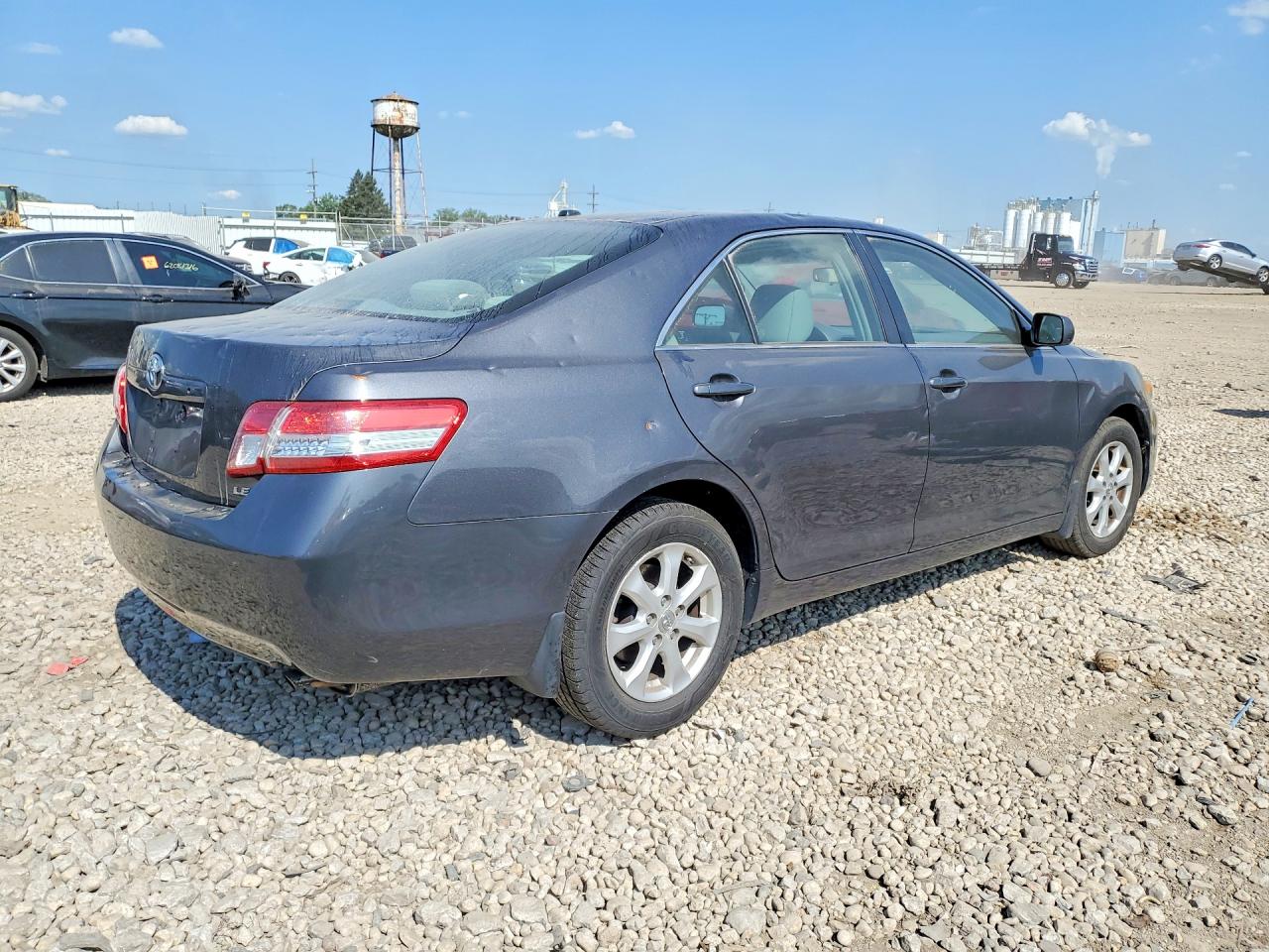 4T1BF3EK4BU203984 · 2011 TOYOTA CAMRY · 3/12