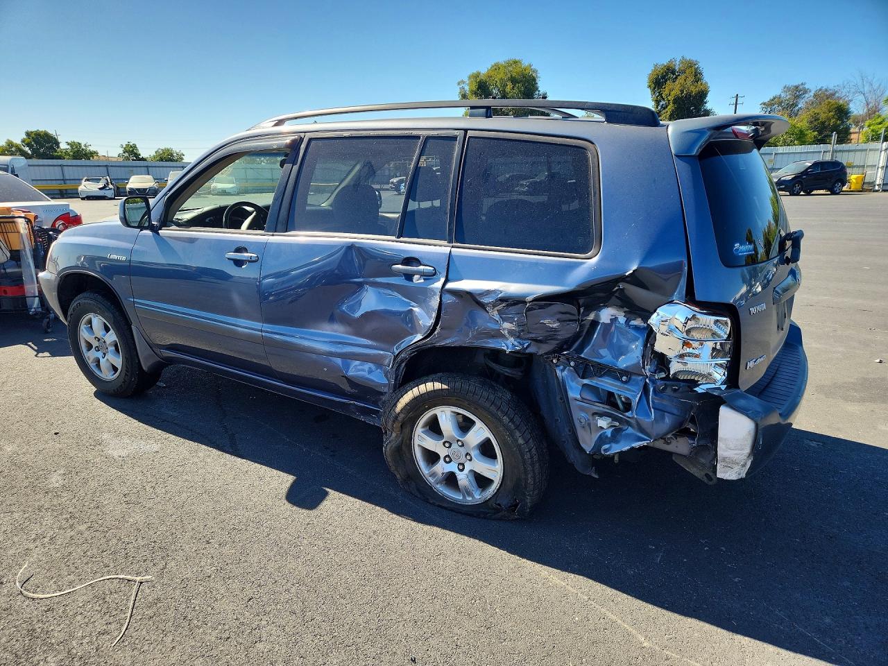 JTEHF21A830133609 · 2003 TOYOTA HIGHLANDER · 2/13