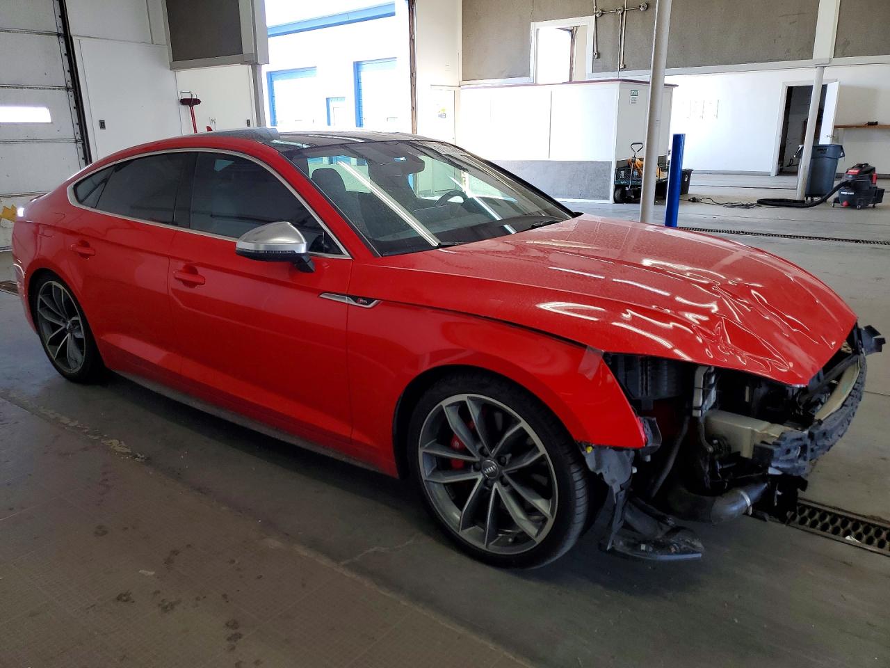 WAUC4CF57JA053096 · 2018 AUDI S5 · 4/12