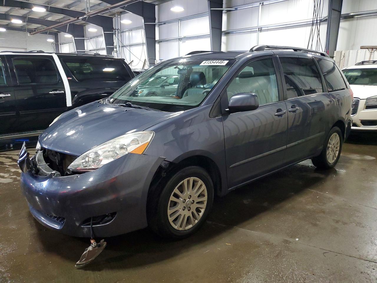 5TDZK22C08S131930 · 2008 TOYOTA SIENNA