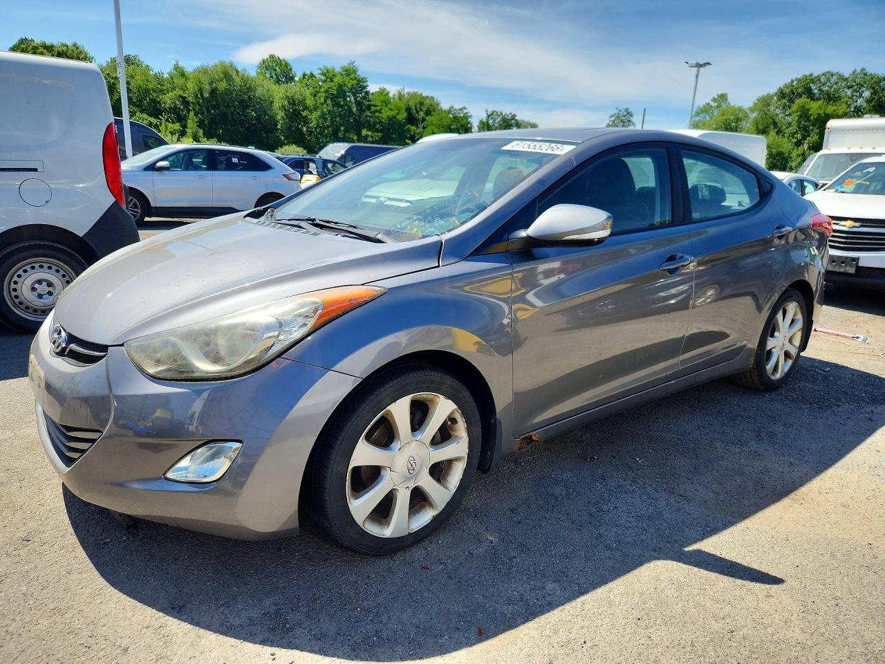 5NPDH4AE1BH076411 · 2011 HYUNDAI ELANTRA