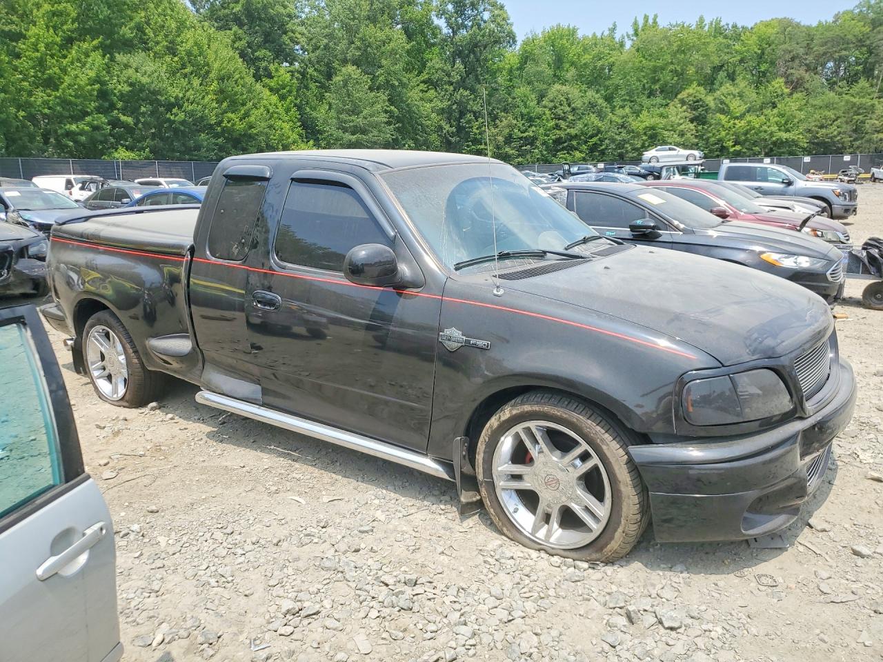 2FTRX07L7YCB18022 · 2000 FORD F150 · 4/12