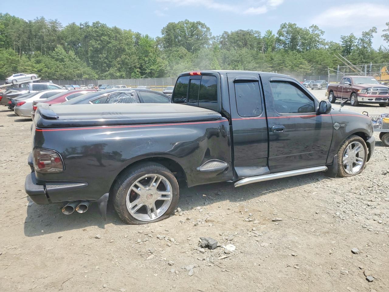 2FTRX07L7YCB18022 · 2000 FORD F150 · 3/12
