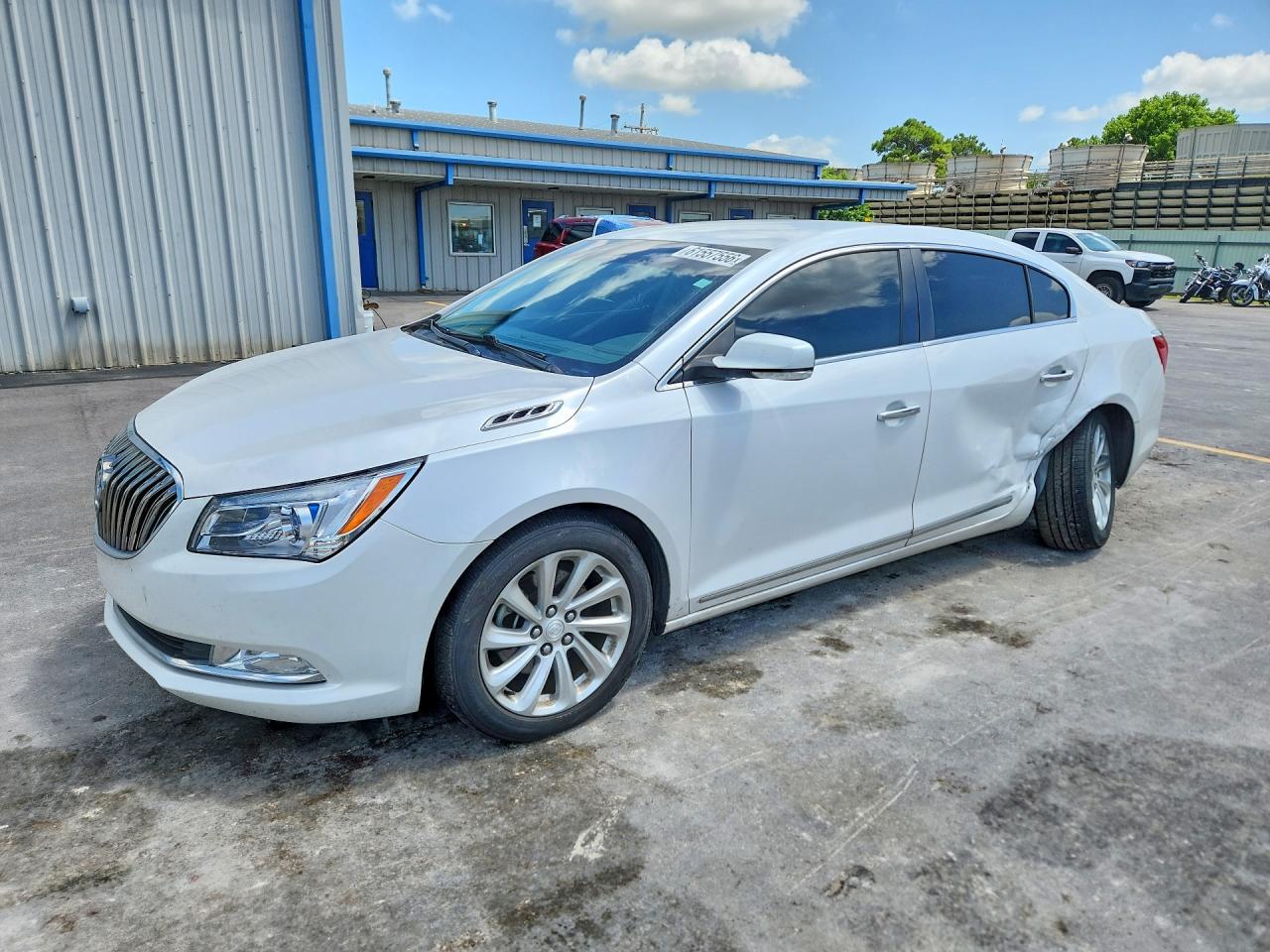 1G4GB5G35FF271613 · 2015 BUICK LACROSSE