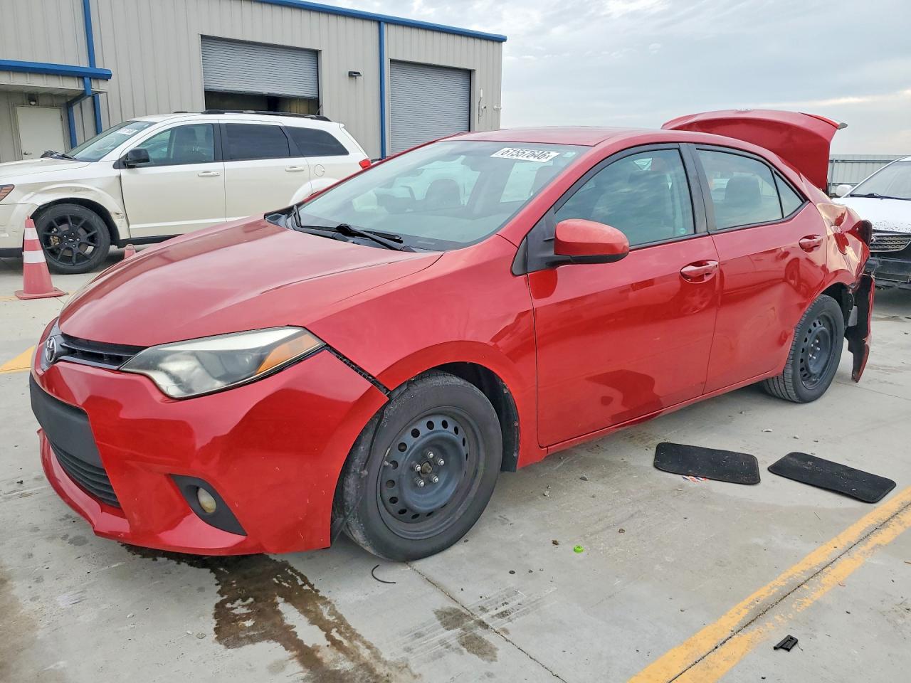 2T1BURHE5FC415492 · 2015 TOYOTA COROLLA