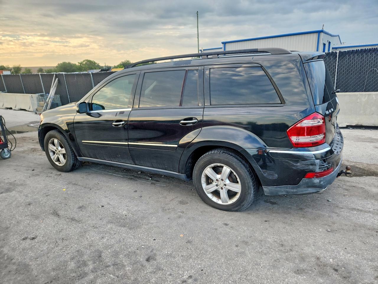 4JGBF71E07A242264 · 2007 MERCEDES-BENZ GL · 2/14