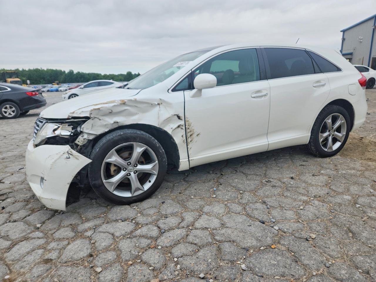 4T3BK3BB8BU060352 · 2011 TOYOTA VENZA
