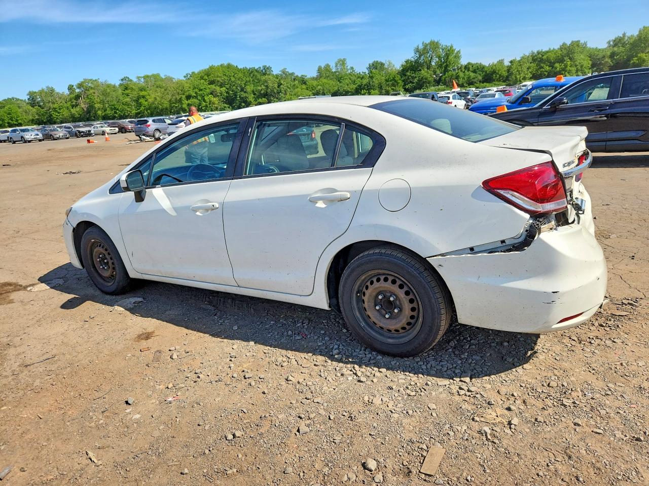 19XFB2F58FE297151 · 2015 HONDA CIVIC · 2/12