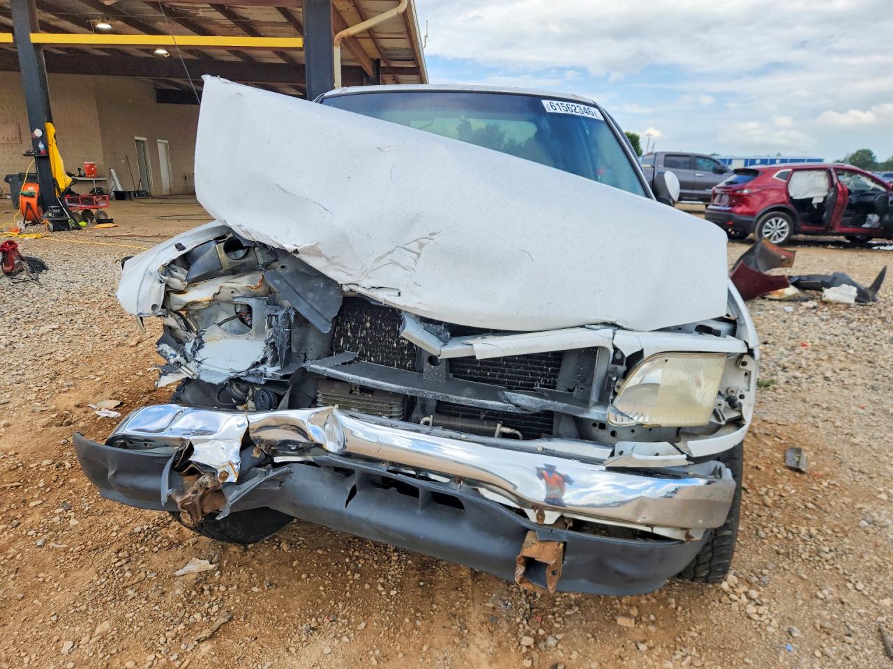 1FTRX17L9YNA85959 · 2000 FORD F150 · 5/12