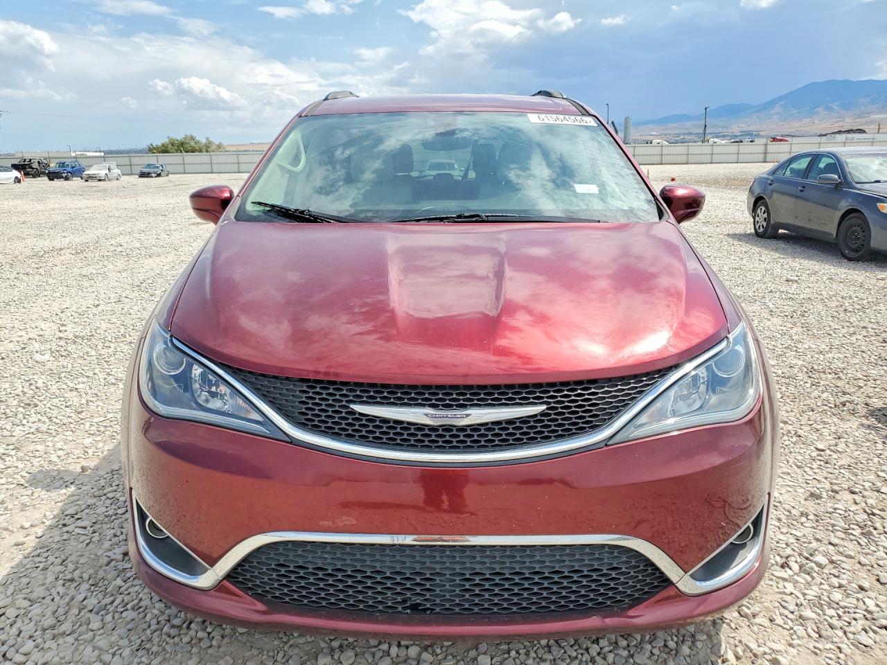 2C4RC1BG5HR778536 · 2017 CHRYSLER PACIFICA · 5/13