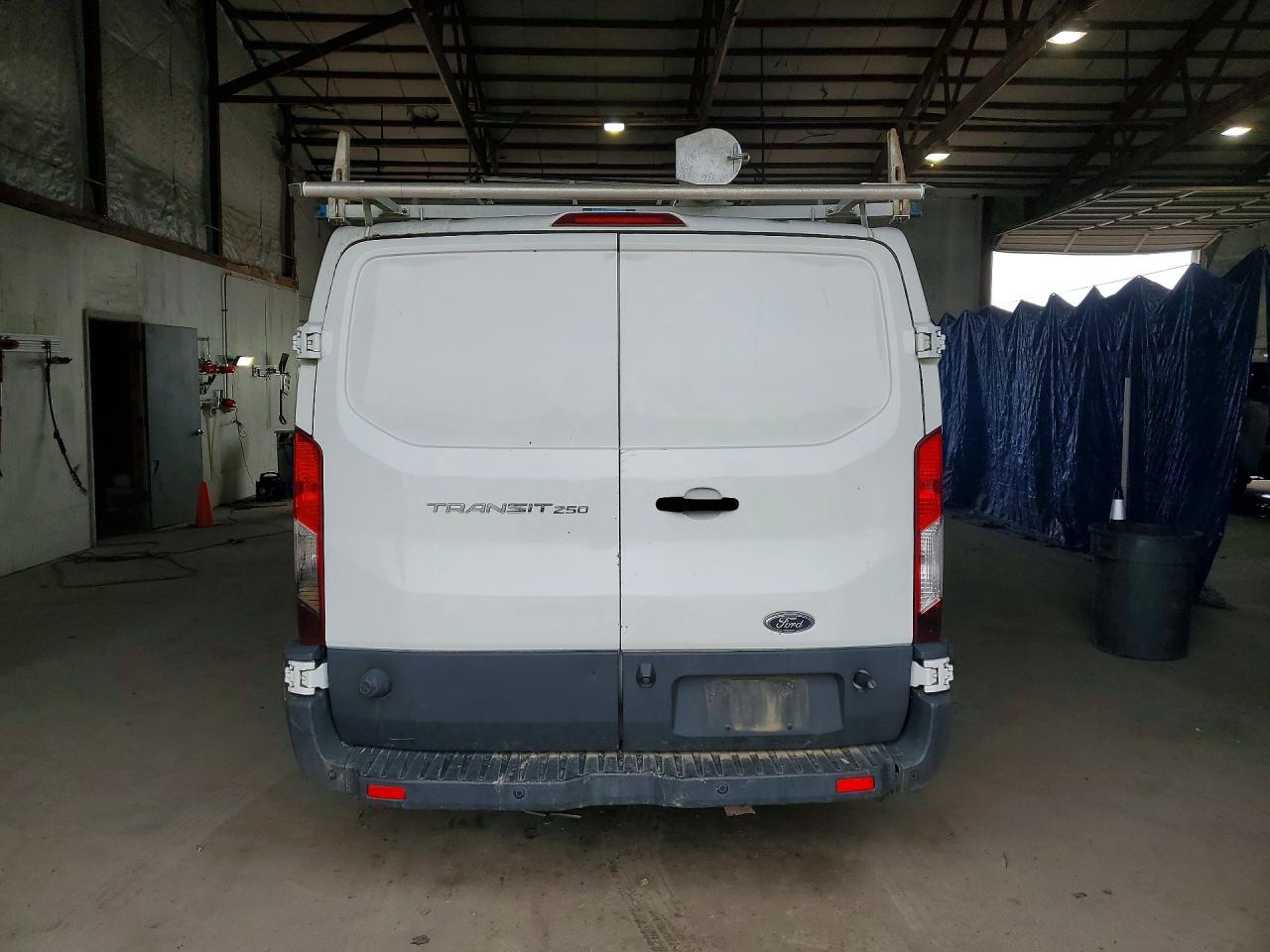 1FTYR2ZM9HKA71367 · 2017 FORD TRANSIT · 6/13