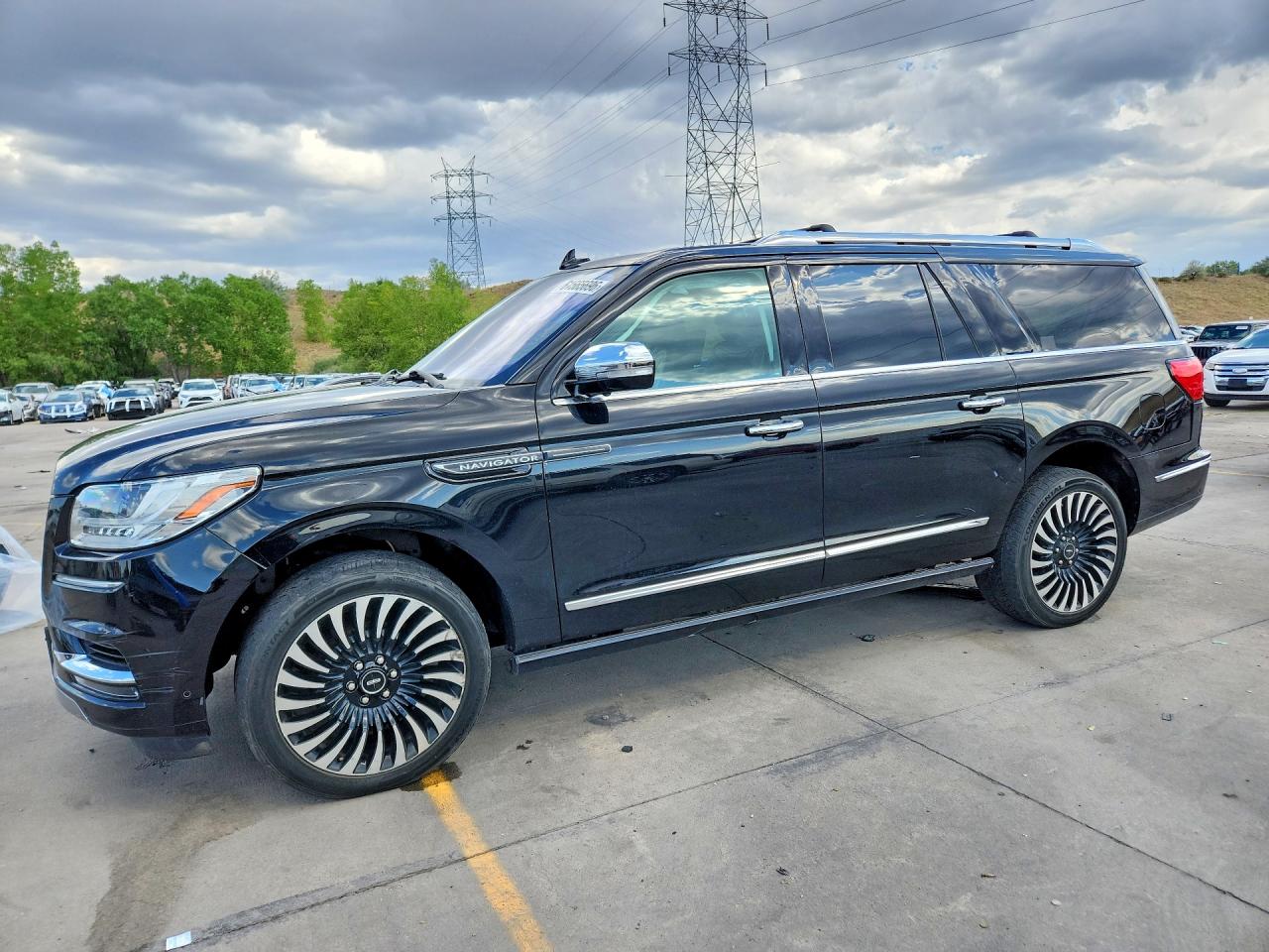 5LMJJ3TT9JEL22531 · 2018 LINCOLN NAVIGATOR