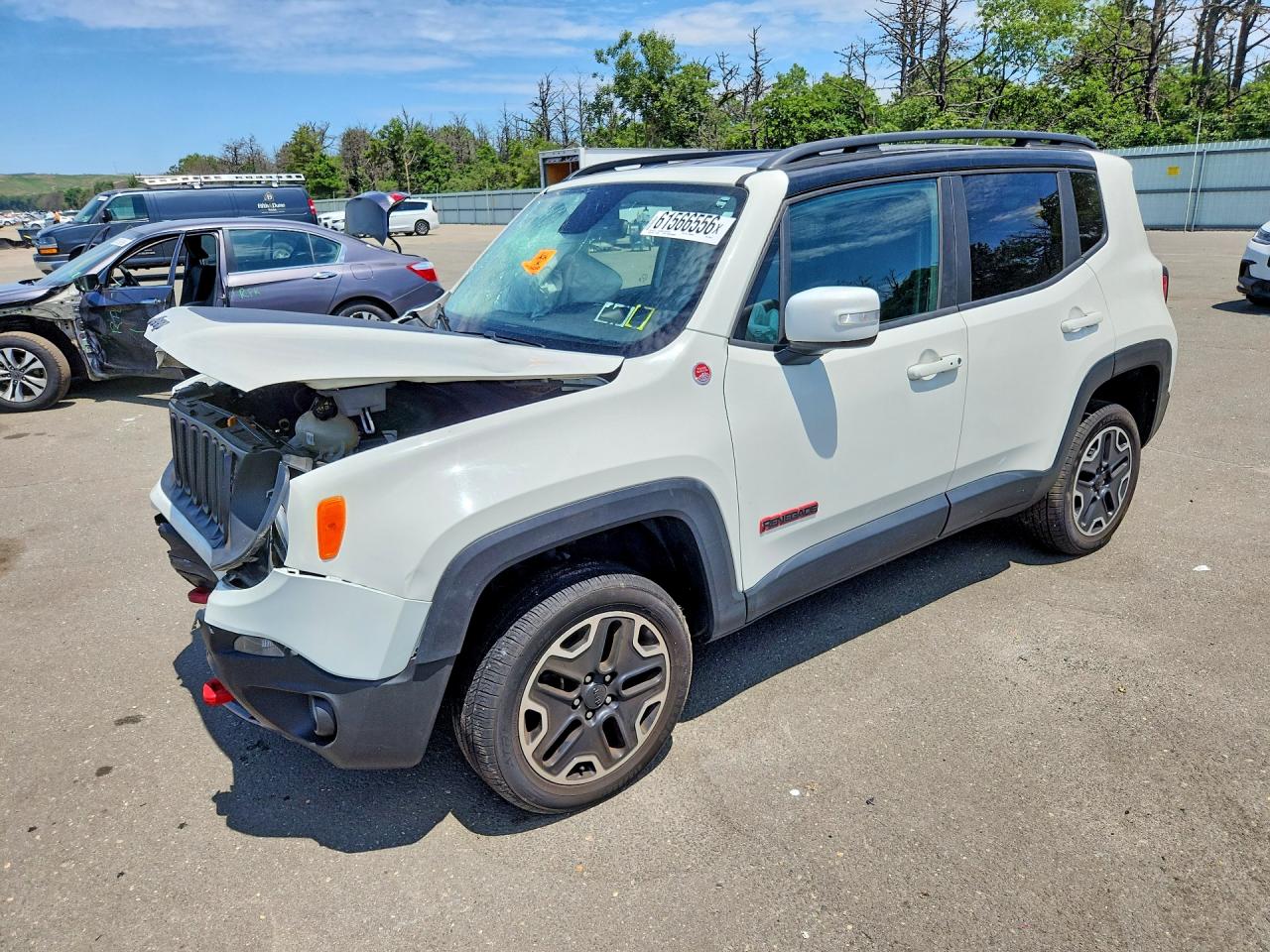 ZACCJBCB2HPE99568 · 2017 JEEP RENEGADE